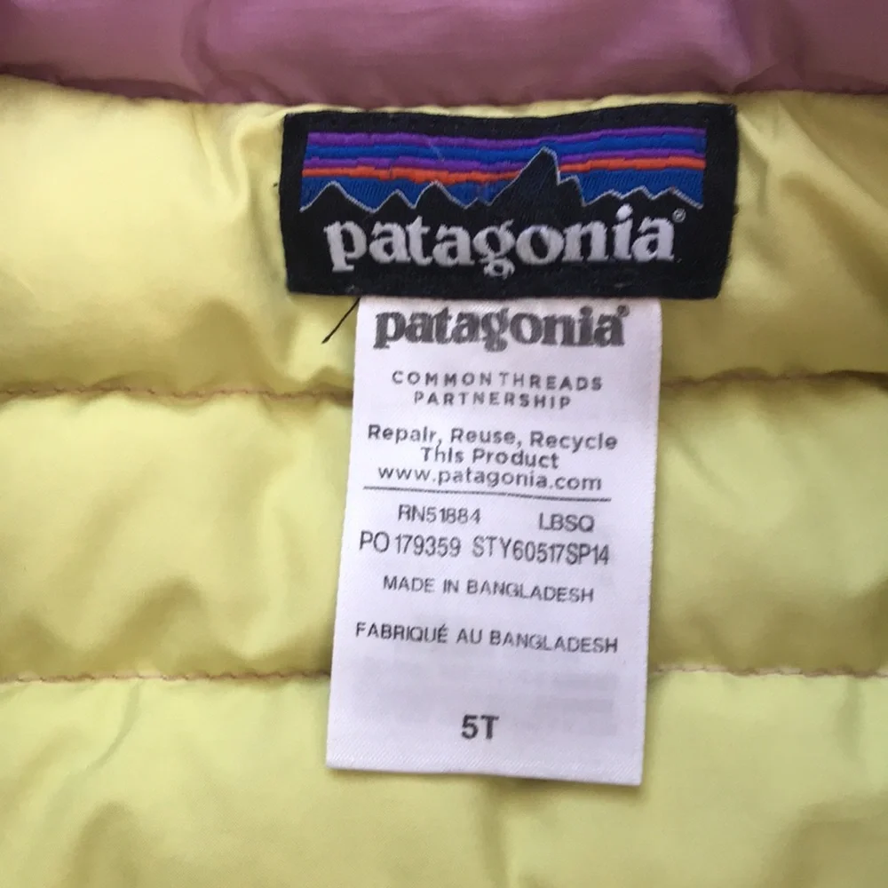Patagonia Puffer Jacket (size 5T) - Picture 5 of 8